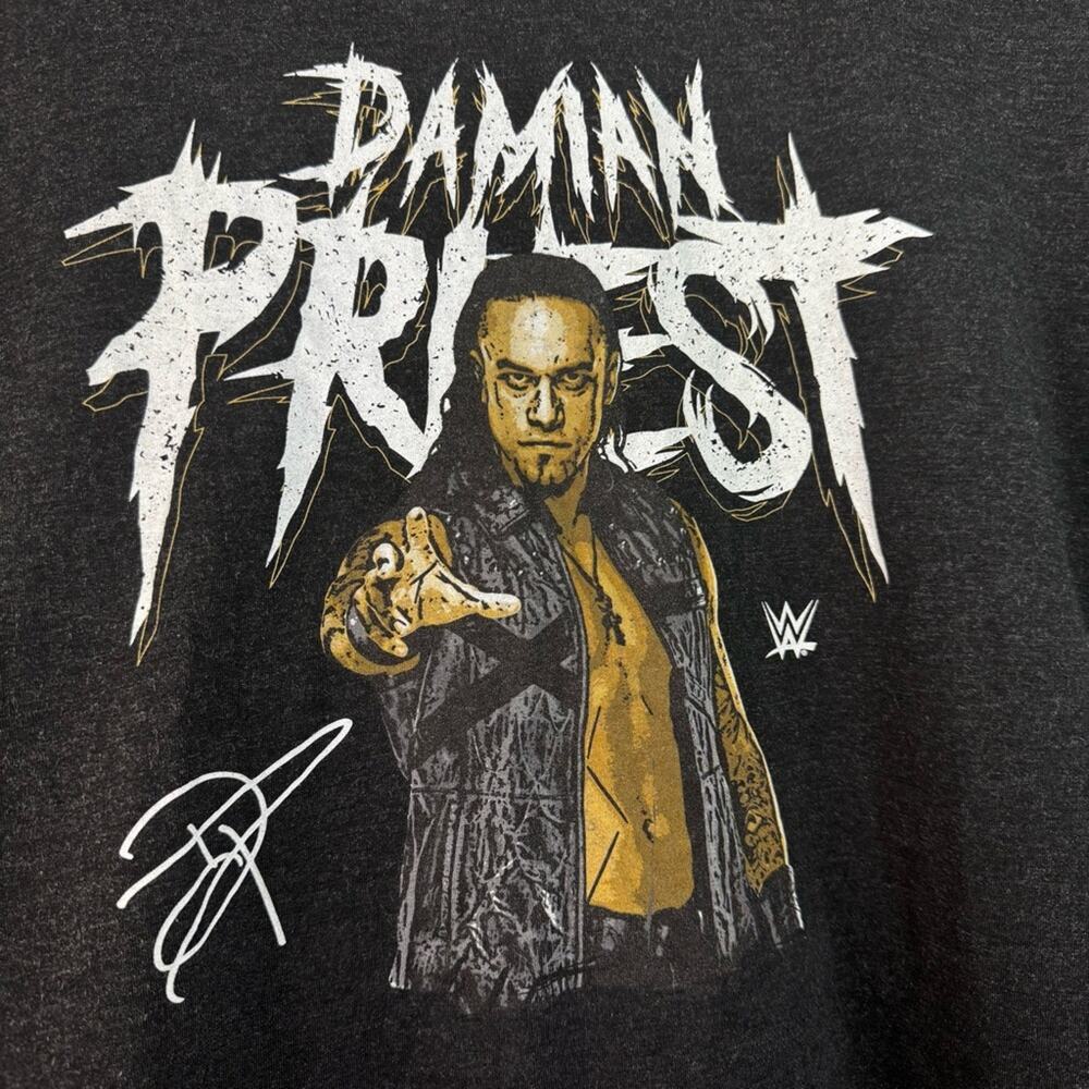 WWE Damian Priest Women’s Black 2XL Graphic T-Shirt V-Neck Dark Heather Gray - Picture 3 of 5